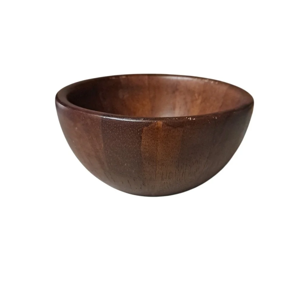 Small Wooden Bowl‎ For Fruit, Cereal, Or Anything You Wanted  by Pomerantz